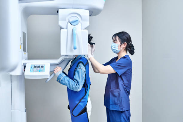 Best Weekend Emergency Dentist in Nevada, IA